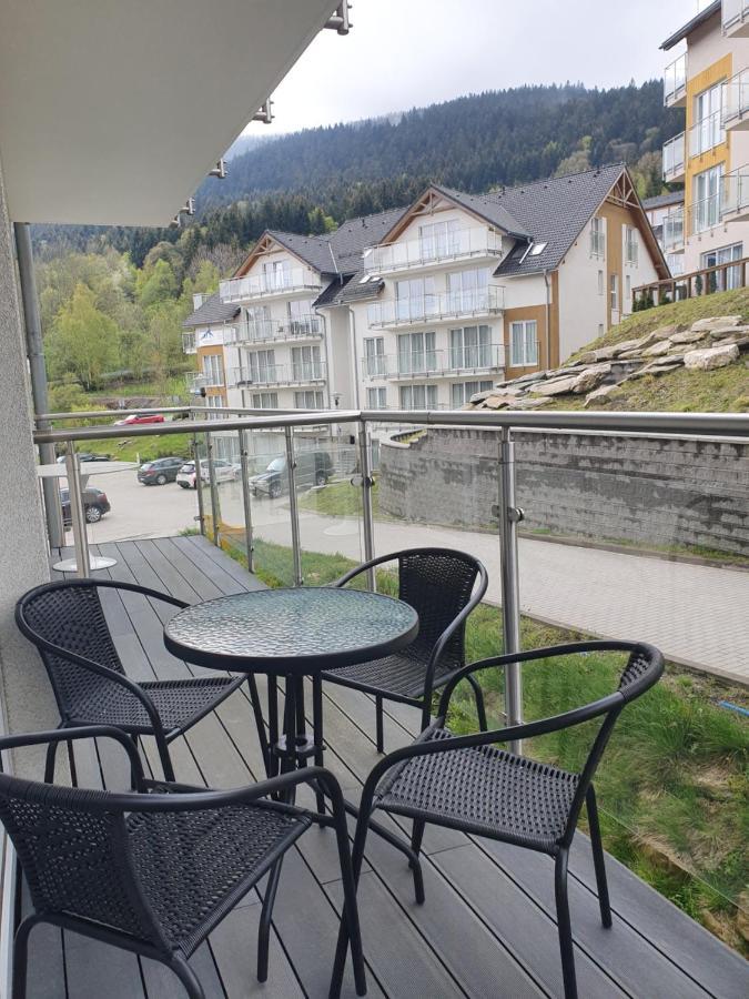 Apartament Sienna Czarna Gora Ischgl 18 Kültér fotó