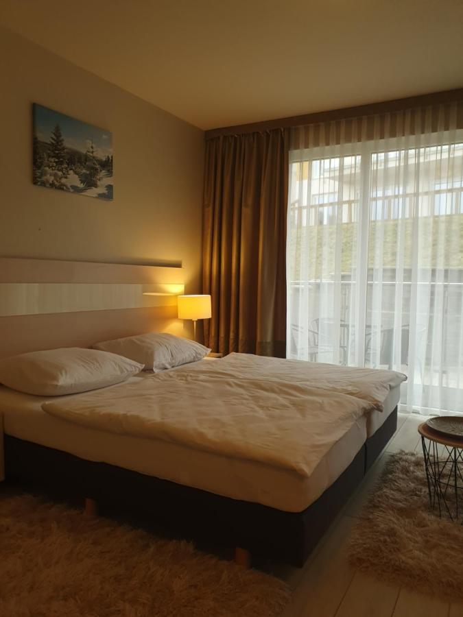 Apartament Sienna Czarna Gora Ischgl 18 Kültér fotó