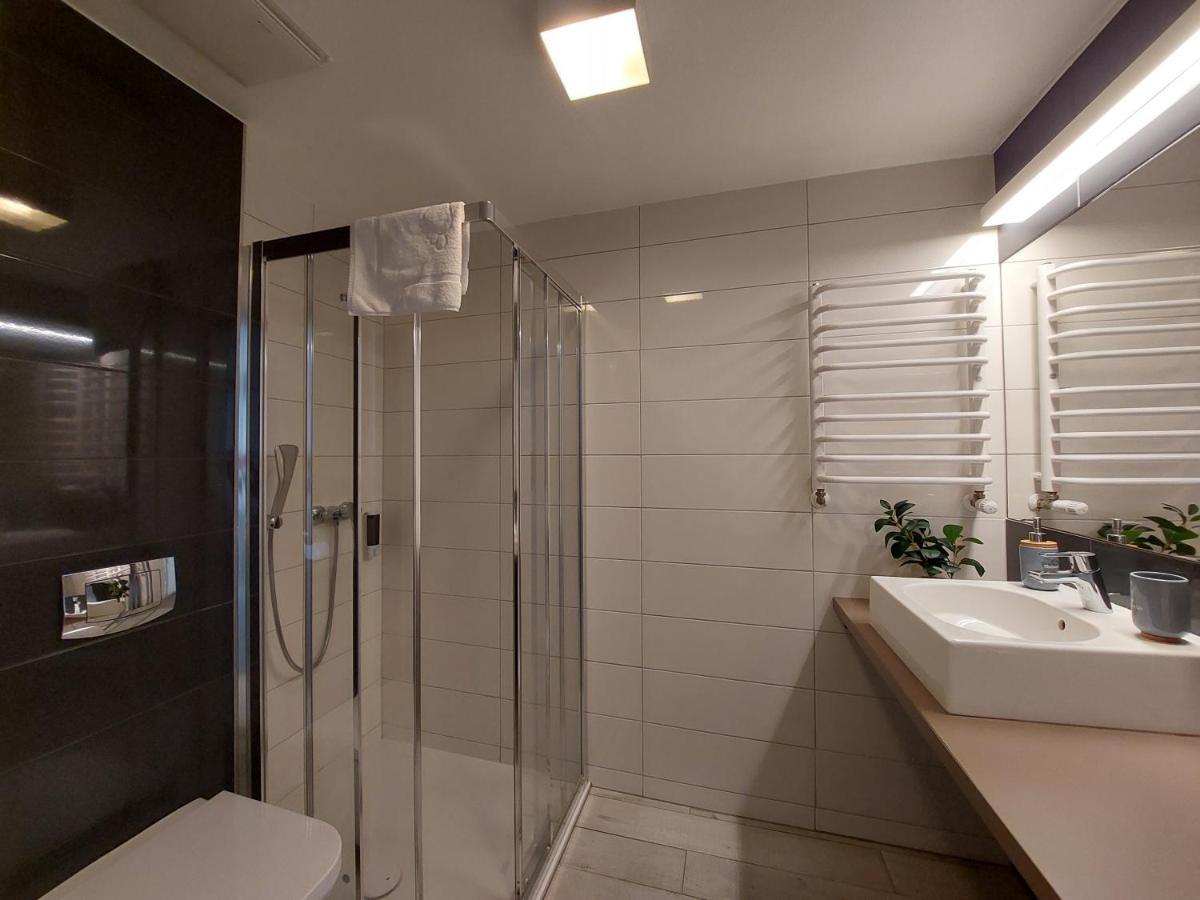 Apartament Sienna Czarna Gora Ischgl 18 Kültér fotó