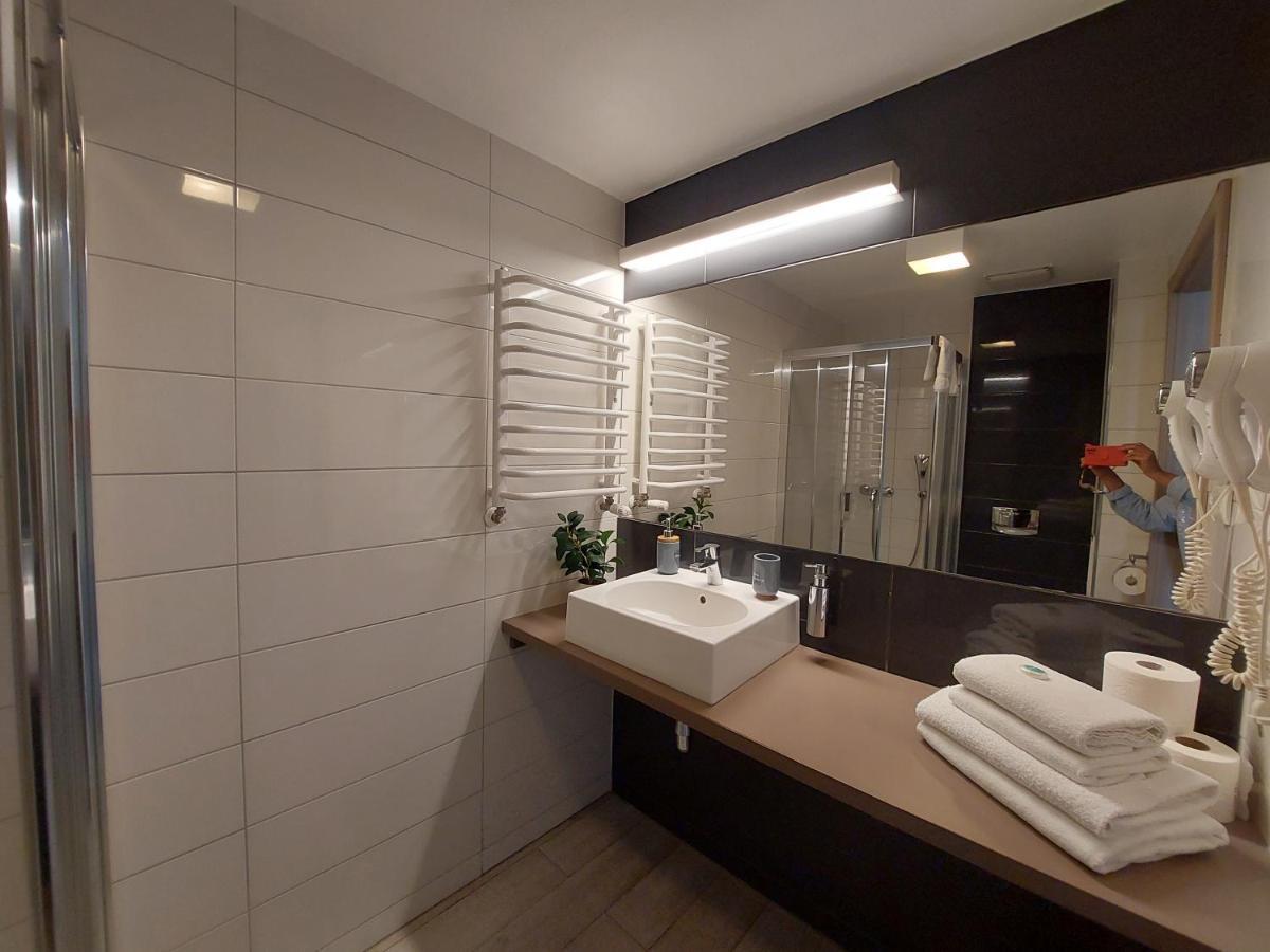 Apartament Sienna Czarna Gora Ischgl 18 Kültér fotó